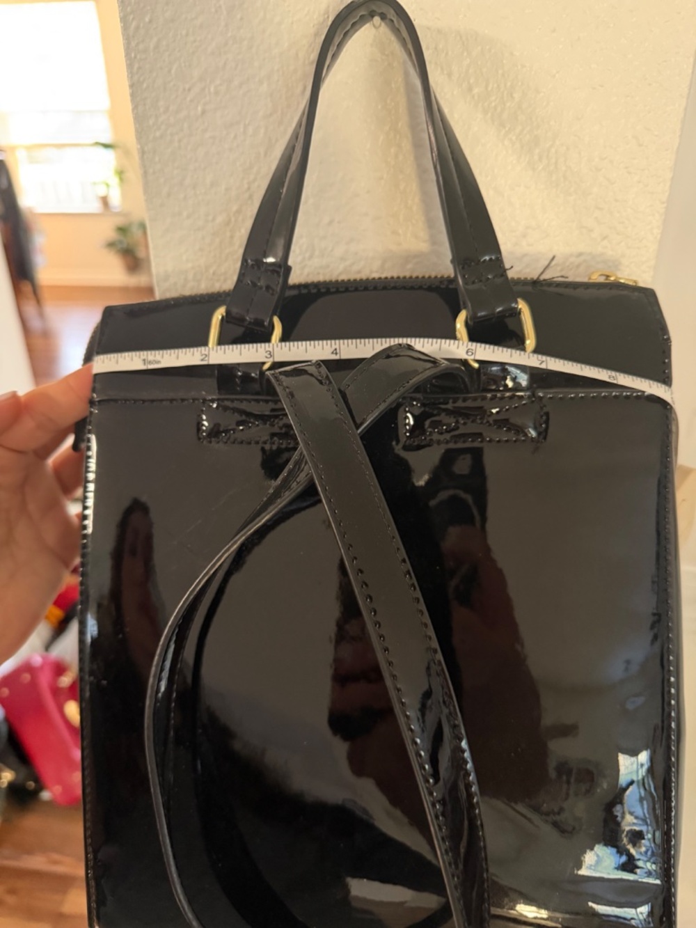 Tahari black bag - Picture 2 of 5